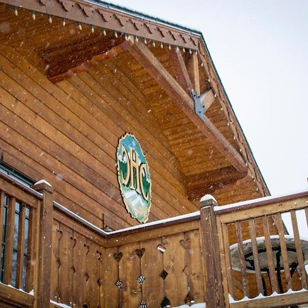 Hotel Chateau Chamonix Georgetown Buitenkant foto