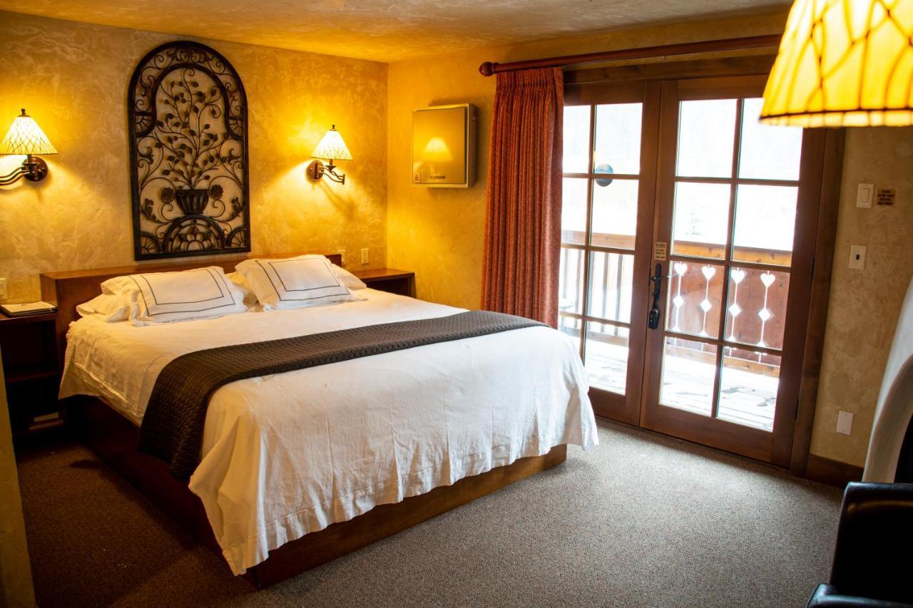 Hotel Chateau Chamonix Georgetown Buitenkant foto