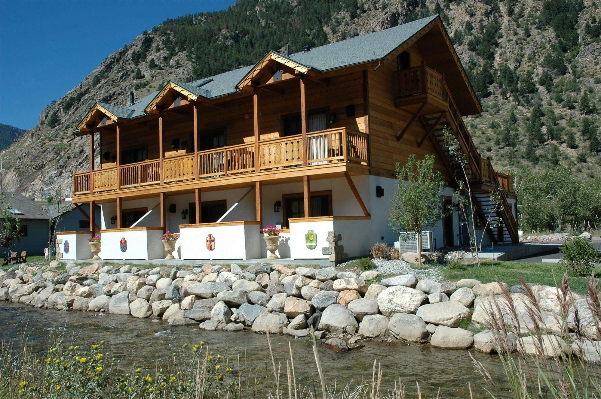 Hotel Chateau Chamonix Georgetown Buitenkant foto