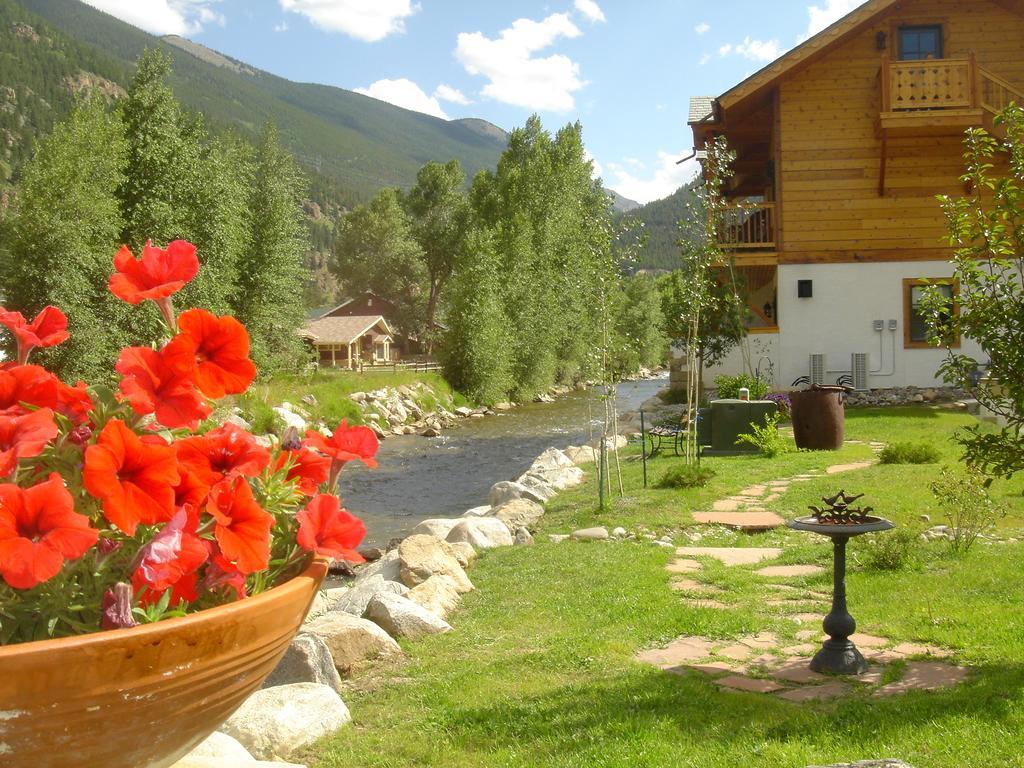 Hotel Chateau Chamonix Georgetown Buitenkant foto