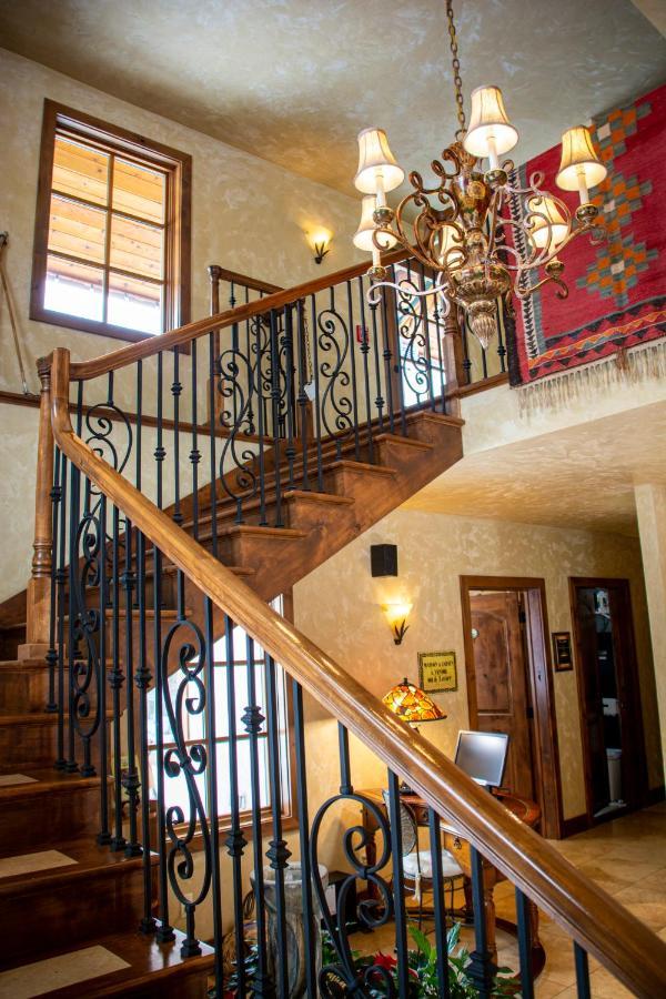 Hotel Chateau Chamonix Georgetown Buitenkant foto